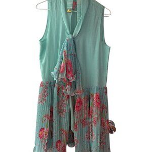 Flowy blue dress with floral details